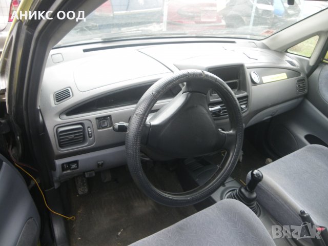 Suzuki Liana на части, снимка 6 - Автомобили и джипове - 31914250