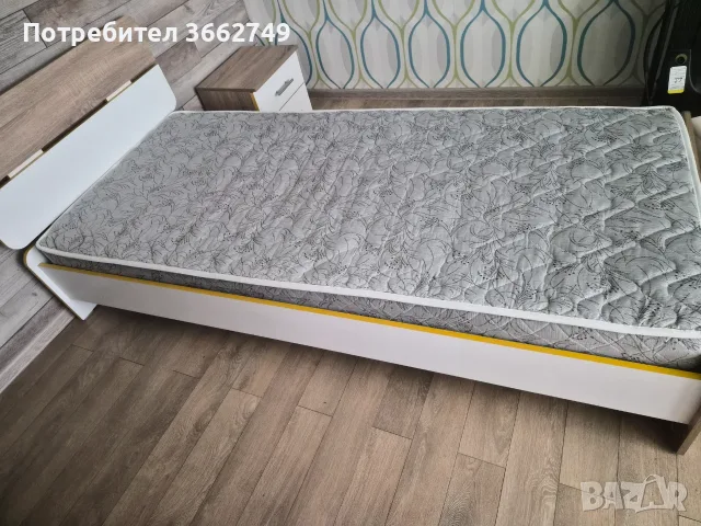 Детско единично легло с матрак и нощно шкафче, снимка 2 - Мебели за детската стая - 55817832