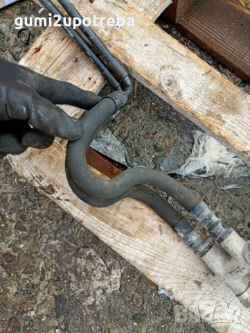 Тръби 7L0317821A Термостат 7L0317027A Охлаждане Масло Porsche Cayenne S 4.5 2005г 9PA, снимка 4 - Части - 52006398