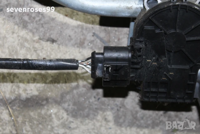 Мотор предни чистачки механизъм Мазда 3 2008 2.3i 158hp Mazda 3 седан  BN8V6737XA, снимка 5 - Части - 51255609