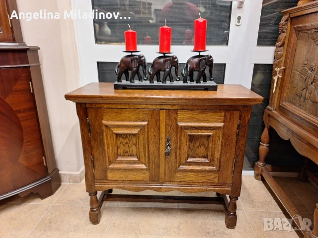 Винтидж шкафче дъб масив , снимка 1