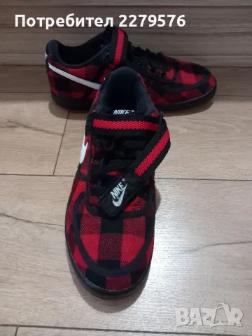 Оригинални мъжки зимни маратонки Nike , снимка 5 - Маратонки - 48268303