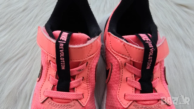 Детски маратонки Nike Revolution №27/28, снимка 9 - Детски маратонки - 54047012