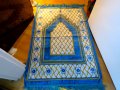 турско молитвено килимче, килимче за молитва за Намаз- светлосин с орнаменти, снимка 1 - Антикварни и старинни предмети - 38235637