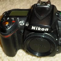 Фотоапарат NIKON D90 и обективи, снимка 2 - Фотоапарати - 38835831