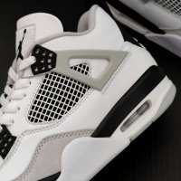 Нови Оригинални Обувки Nike Air Jordan Retro 4 Military White Black Бели Маратонки Кецове Размер 42 , снимка 8 - Кецове - 39713455