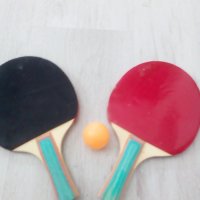 Чисто нови два броя хилки за тенис на маса ,плюс Пинк понк топче, снимка 1 - Тенис - 29568049