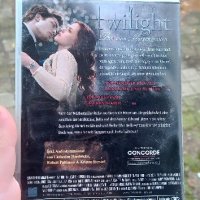 Twilight (Здрач) DVD без бг субс , снимка 3 - DVD филми - 42756025
