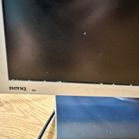 Монитор Benq, снимка 1 - Монитори - 44805558