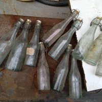 Стари шишета с порцеланови запушалки , снимка 1 - Антикварни и старинни предмети - 37109426