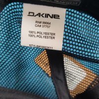 Продавам нова шапка Dakine  ,тип тръкър,all size , снимка 9 - Шапки - 42113699