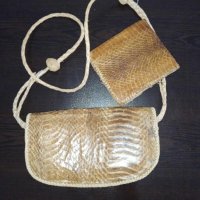 Продавам чантичка и портмоне от змийска кожа, снимка 1 - Чанти - 42906075