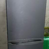 Хладилник с фризер LG, снимка 3 - Хладилници - 42672519