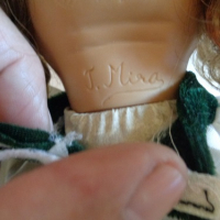 Продавам колекционерска кукла J. Mira, снимка 7 - Колекции - 36392441
