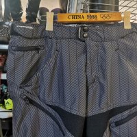 Страхотни къси пантолони Fox, размер L, снимка 2 - Къси панталони - 40010819