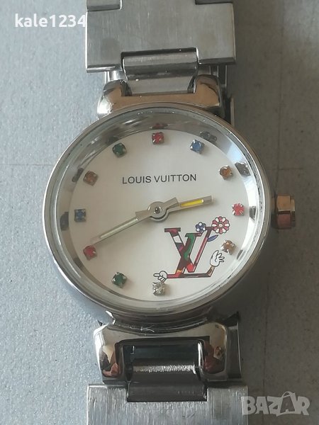 Дамски часовник Louis Vuitton. Swiss made. Луи Витон. Кристали.  , снимка 1