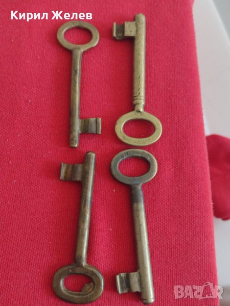 Лот ключове  стари редки за колекционери катинар, брава, куфар, резец 26839, снимка 1