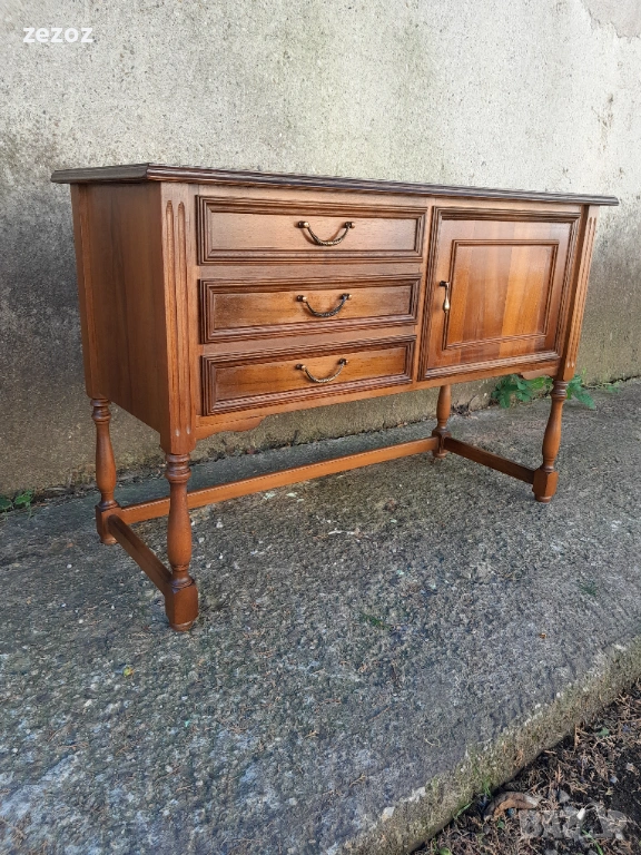 Красиво малко шкафче-№60, снимка 1