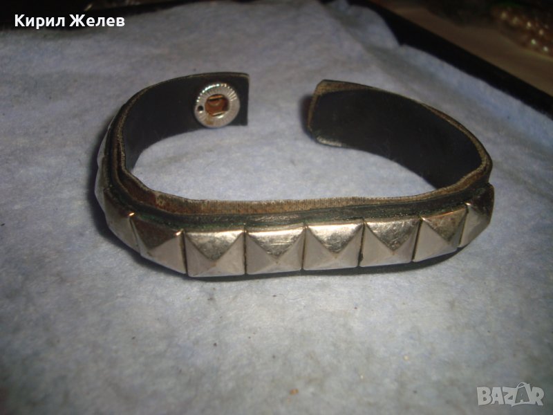 СТАРА РОКЕРСКА ХЕВИ МЕТЪЛ СТИЛ ГРИВНА 26436, снимка 1