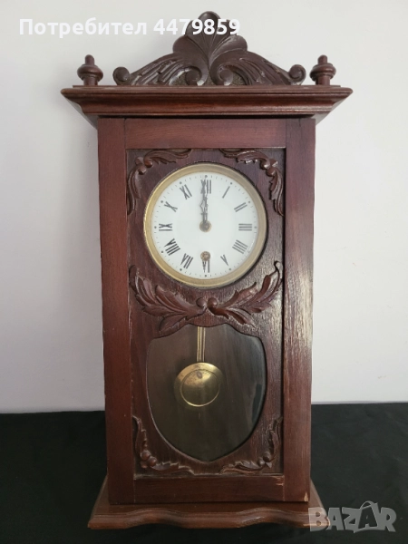 Античен стар стенен часовник с махало , снимка 1