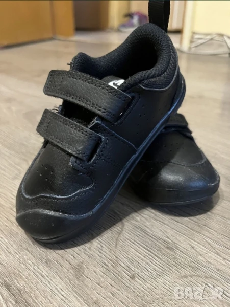 Обувки Nike 23,5, снимка 1