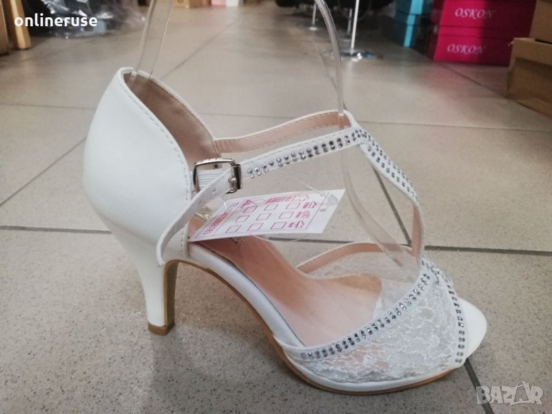 Дамски сандали бели ток, снимка 1