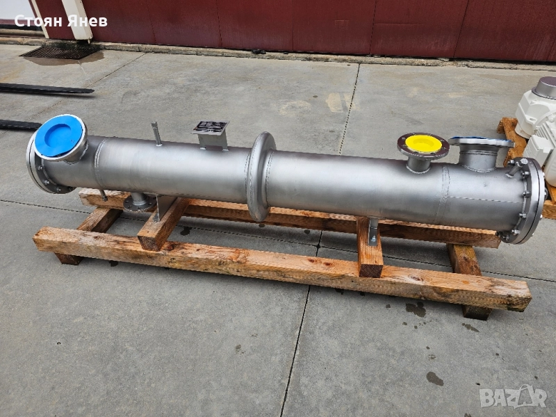 Неръждаем кожухотръбен топлообменник 7,5м2 - Hering  - НОВ, снимка 1
