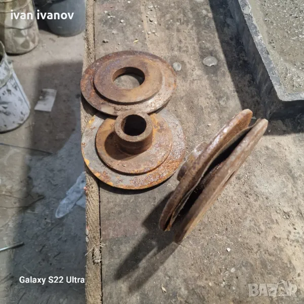 Крепежни Шаиби Голям Шмиргел, снимка 1