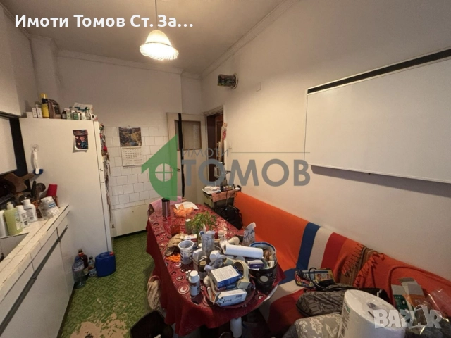 Просторен тристаен апартамент с търговско помещение в района на Център, снимка 3 - Апартаменти - 52243951