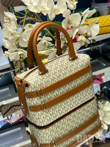 Чанти michael kors 25х16см, снимка 2 - Чанти - 51428081