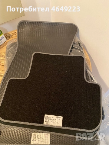 оригинални чисто нови велурени стелки за audi a5 и Q3 , снимка 9 - Аксесоари и консумативи - 52391236