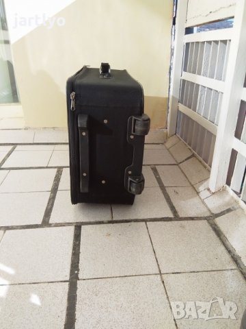 Старинен куфар, снимка 8 - Антикварни и старинни предмети - 34573834