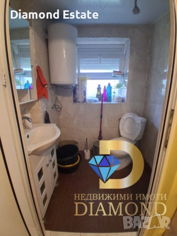 Двуетажна къща в село Бряст, общ. Димитровград, снимка 8 - Къщи - 54354517