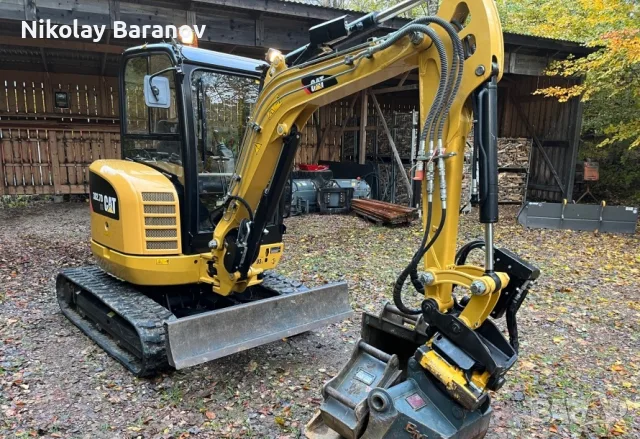 2016 Багер CAT 302.7D