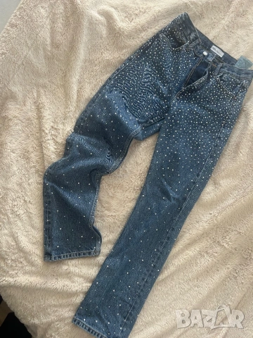 Дамски дънки с камъчета Zara, снимка 3 - Дънки - 54243161