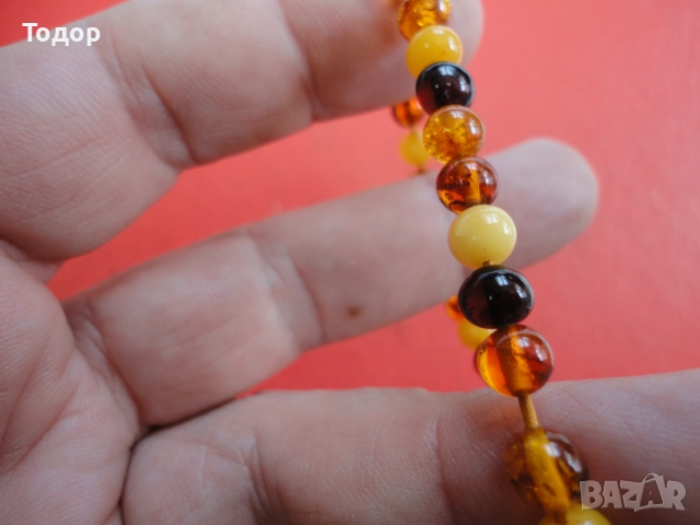 Страхотна гривна натурален кехлибар 3, снимка 4 - Гривни - 52663119