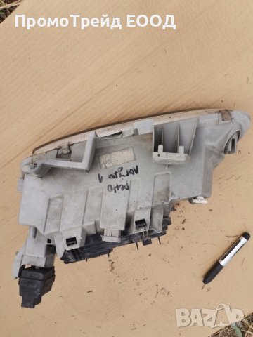 Десен фар Рено Лагуна 1 Renault Laguna ляв волан, снимка 2 - Части - 42275232