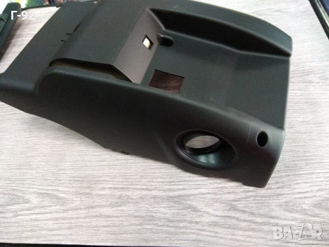 4B1953512AAQ4**NEU**AUDI***Долен капак-Audi**