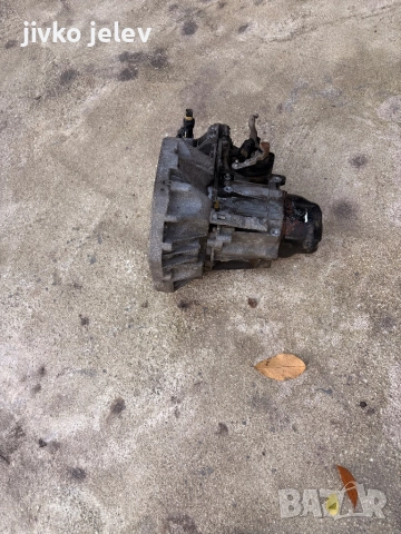 продавам скоростна кутия за Дачия 1.5 dci, снимка 2 - Части - 52424141