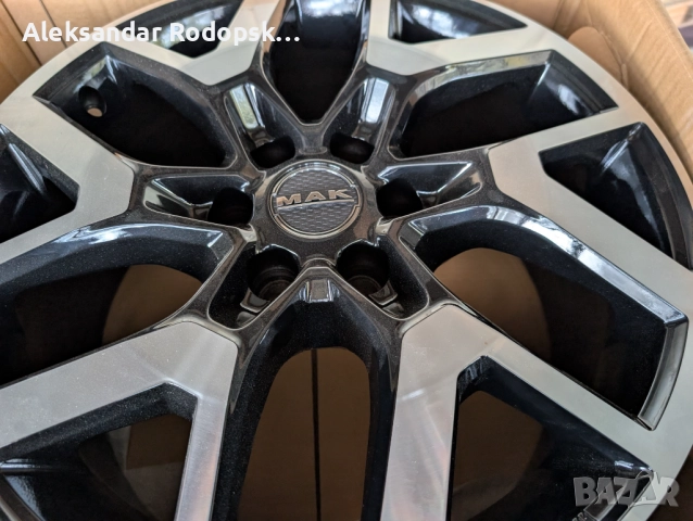 Продавам 5 бр. чисто нови алуминиеви джанти 8J18 PCD 6x114.3 CB 66.1, снимка 2 - Гуми и джанти - 52351284