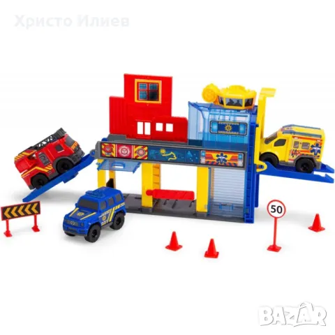 Гараж на два етажа с 3 коли Пожарна Полицейска кола Линейка Dickie 