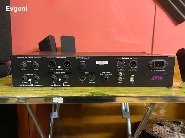 Avid Eleven Rack — китарен процесор / аудио интерфейс, снимка 4 - Други - 56019975