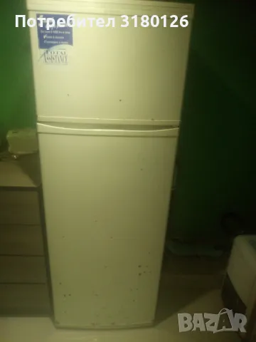 Продавам хладилник Ariston