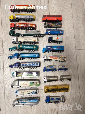 Scania 1:87 Mercedes камиони умалени мащаб 1:87, снимка 3 - Колекции - 53959342