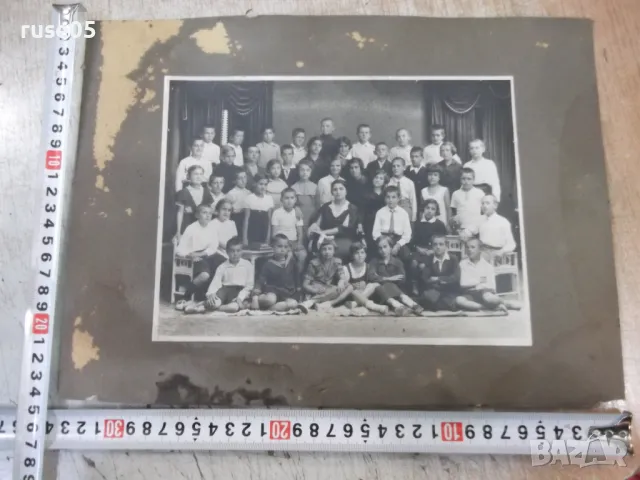 Снимка стара картон на училищен клас