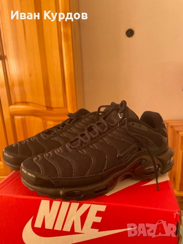 Черни обувки NIKE TN ЧИСТО НОВИ!