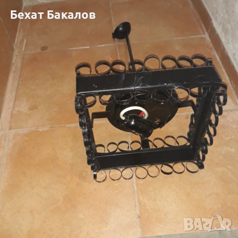 Продавам полилей от ковано желязо , черен на цвят, снимка 2 - Лампи за таван - 42325498