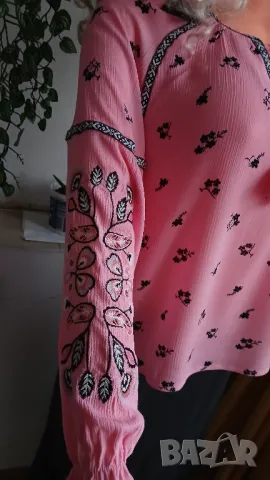 Луксозна розова дамска кенарена риза с бродирани ръкави., снимка 8 - Ризи - 47013180