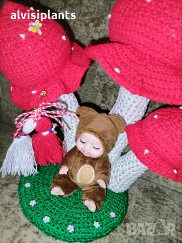 Сувенир Мартенско бебе в горска приказка – 25 см, снимка 5 - Декорация за дома - 53249210