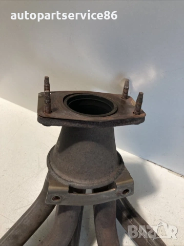 Колектор за изпускателна система за Volvo C70 2.4 Бензин (2008) 8653299, снимка 3 - Части - 54028239